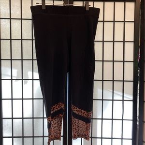 Torrid leggings, size 2